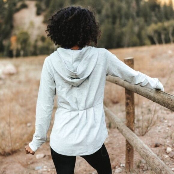 Senita Athletic Cora Full Zip Jacket Gray Size Small - Picture 2 of 8